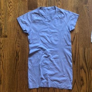 short sleeve lulu lemon top